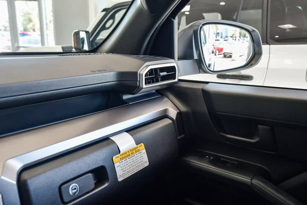 Thumbnail: 2025 Toyota 4Runner - 29