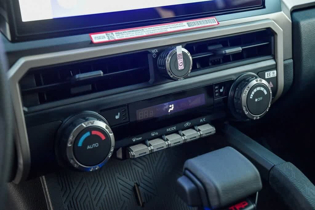 Thumbnail: 2025 Toyota Tacoma - 25