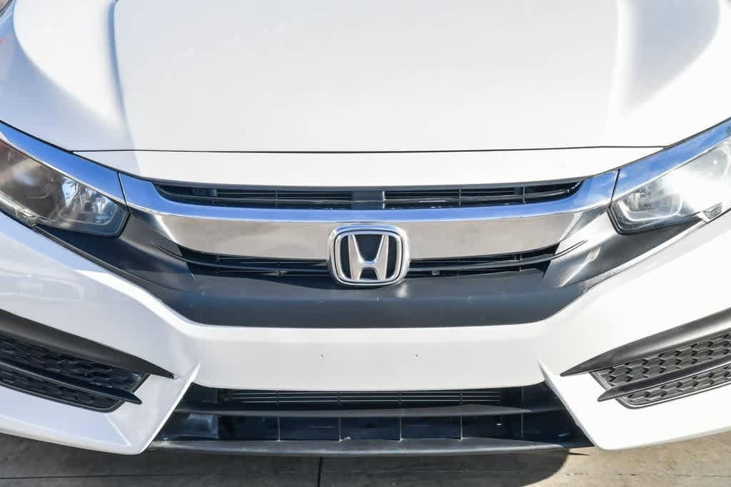 Thumbnail: 2017 Honda Civic - 5