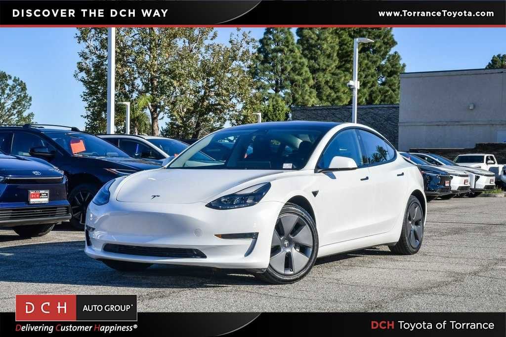 2023 Tesla Model 3 Base's photo