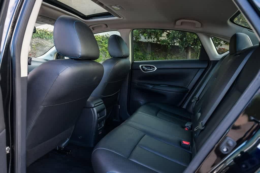 Thumbnail: 2019 Nissan Sentra - 19