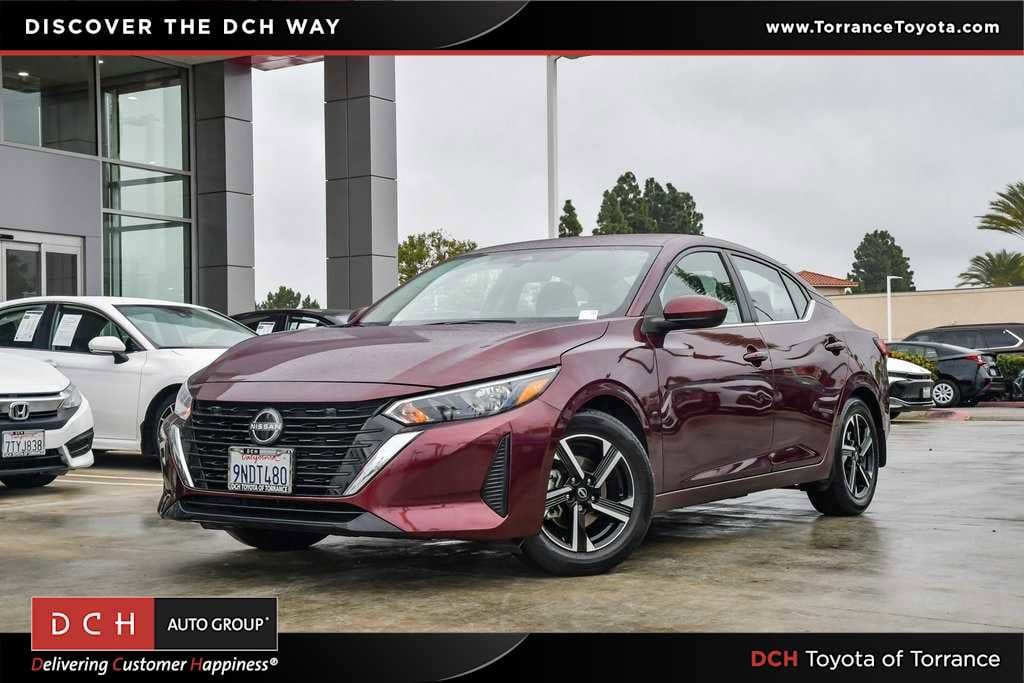 2024 Nissan Sentra SV's photo