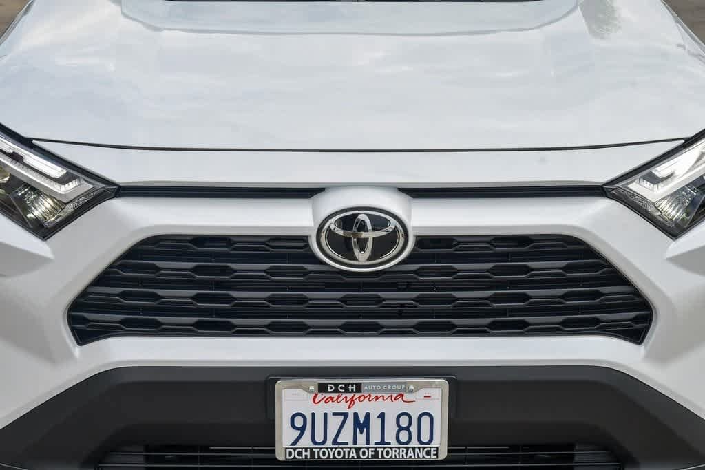 Thumbnail: 2025 Toyota RAV4 - 5