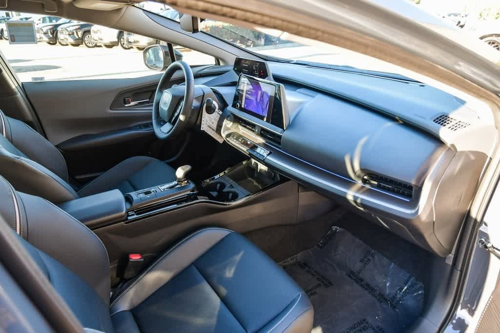 Thumbnail: 2026 Toyota Prius - 15