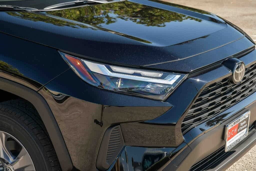 Thumbnail: 2025 Toyota RAV4 - 4