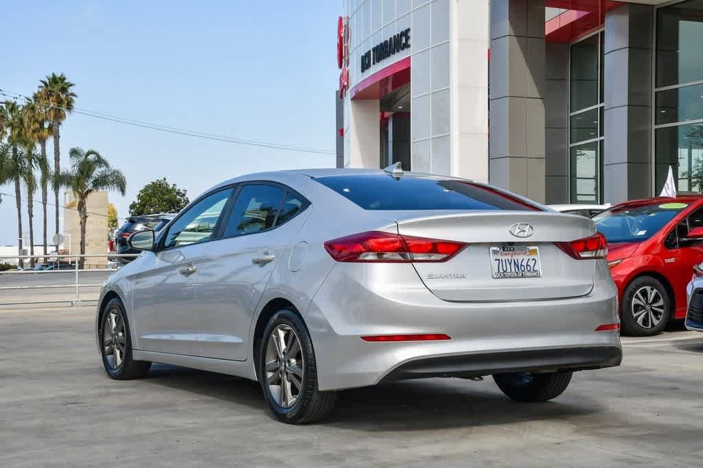 Thumbnail: 2017 Hyundai Elantra - 9