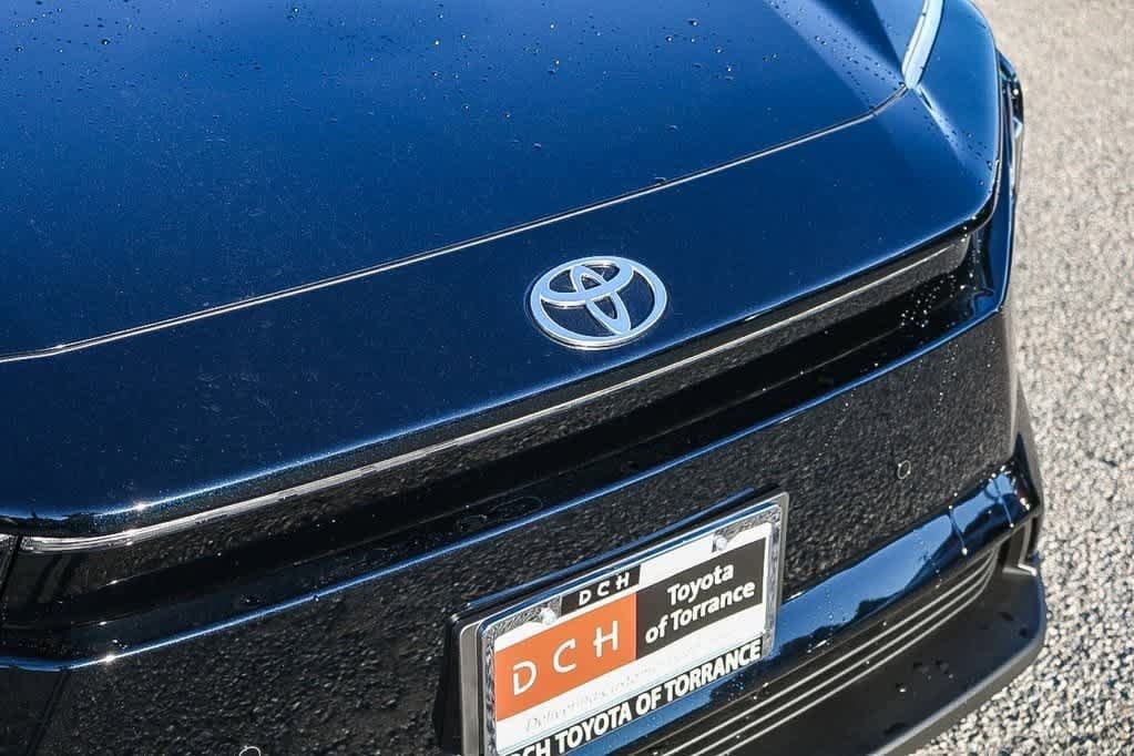 Thumbnail: 2026 Toyota bZ - 5