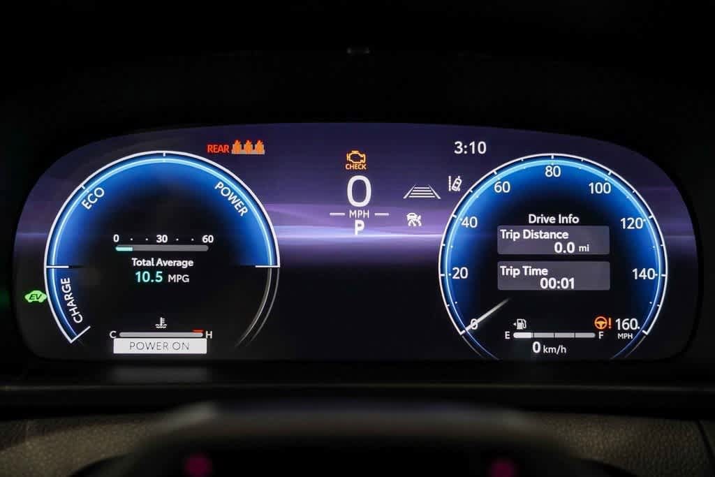 Thumbnail: 2025 Toyota Crown Signia - 24