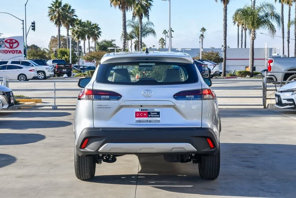 Thumbnail: 2026 Toyota Corolla Cross - 8