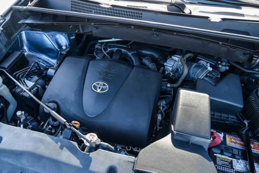 Thumbnail: 2019 Toyota Highlander - 26
