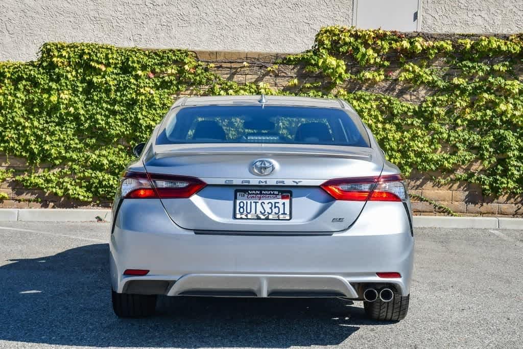 Thumbnail: 2021 Toyota Camry - 7