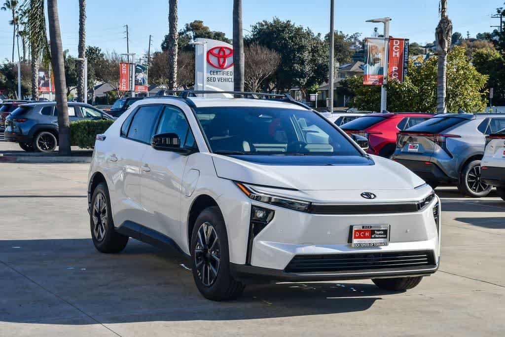 Thumbnail: 2026 Toyota bZ - 3