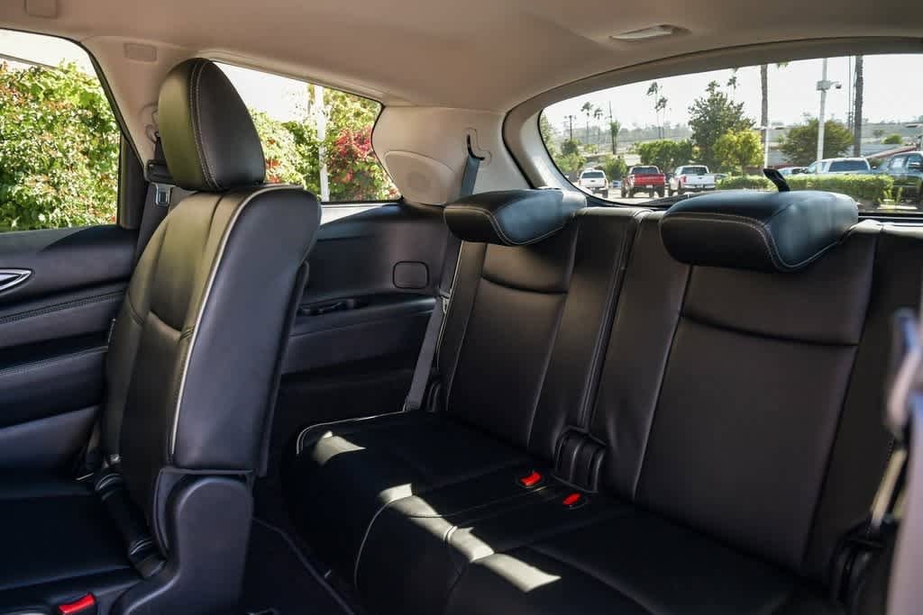 Thumbnail: 2019 INFINITI QX60 - 19