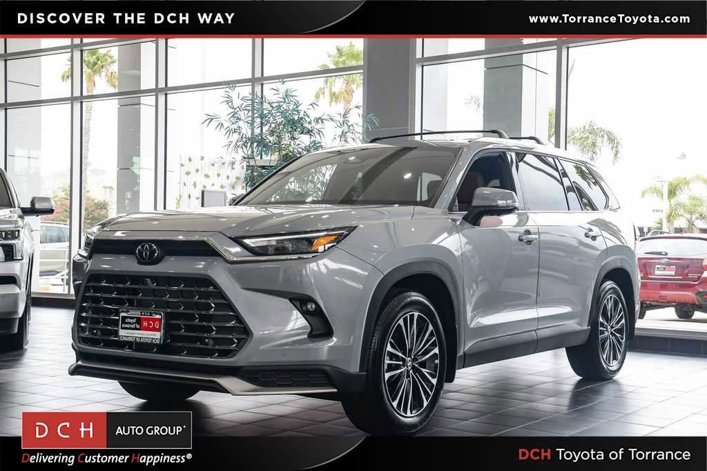 Thumbnail: 2026 Toyota Grand Highlander - 1