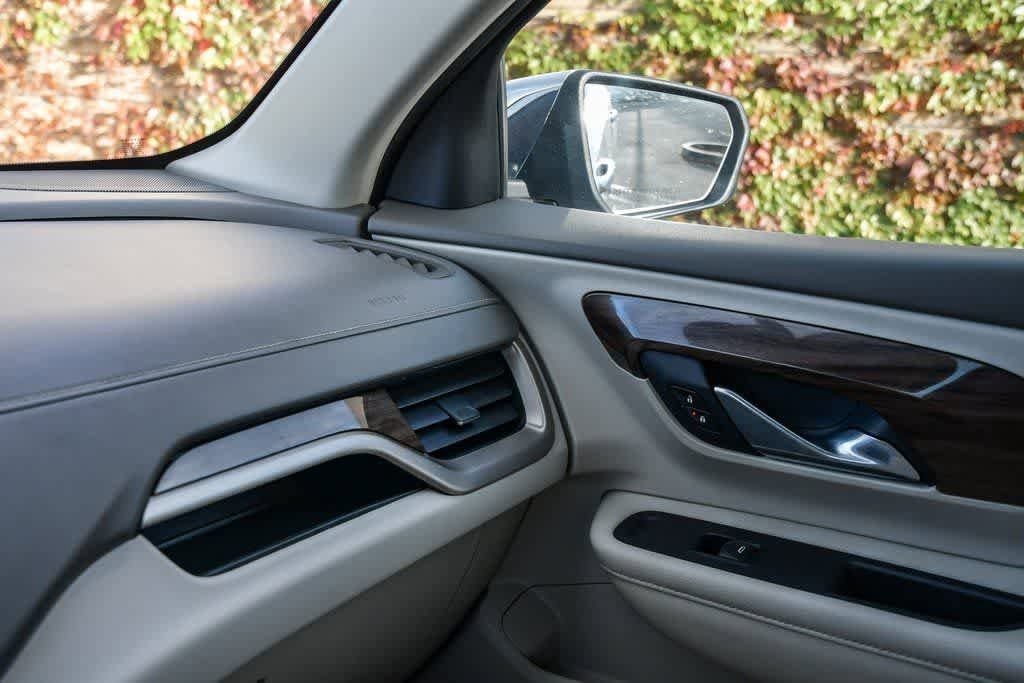 Thumbnail: 2020 GMC Terrain - 26