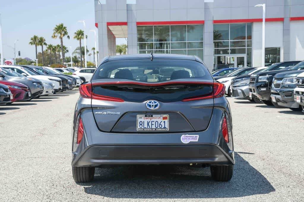Thumbnail: 2019 Toyota Prius Prime - 8