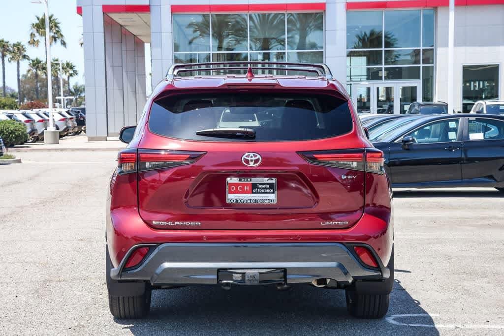 Thumbnail: 2026 Toyota Highlander - 8