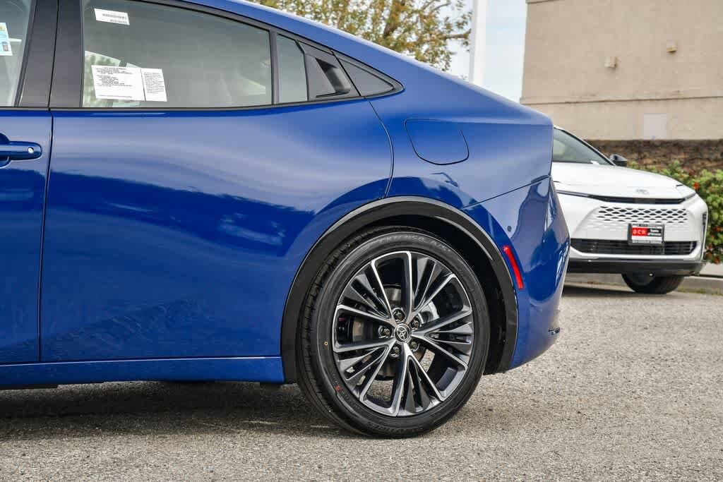 Thumbnail: 2026 Toyota Prius - 11