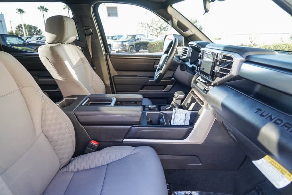 2025 Toyota Tundra SR5 16