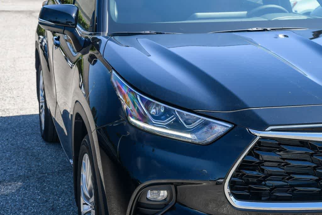 Thumbnail: 2026 Toyota Highlander - 4
