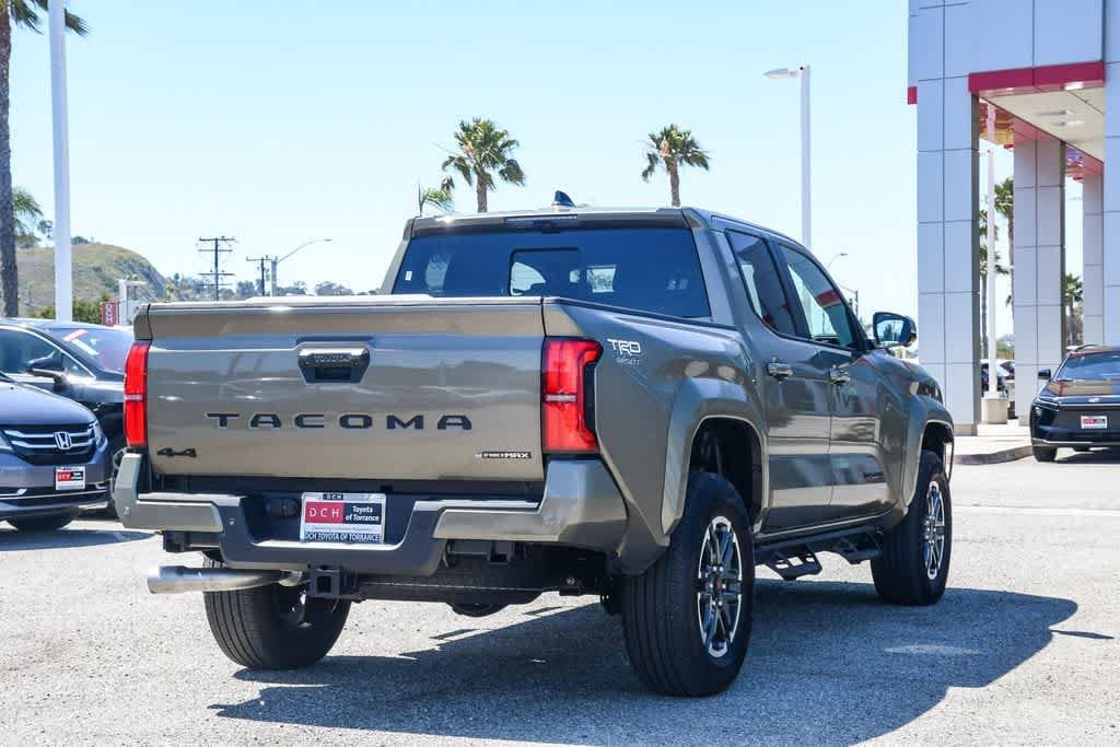 2025 Toyota Tacoma Hybrid TRD Sport photo 6