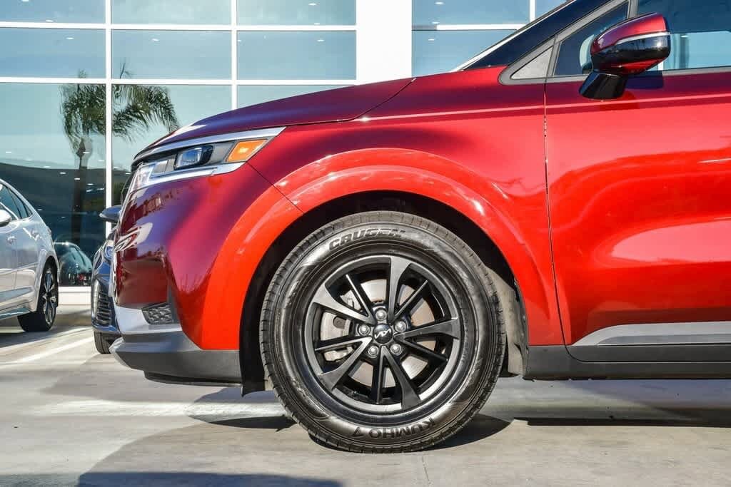 Thumbnail: 2024 Kia Carnival - 10