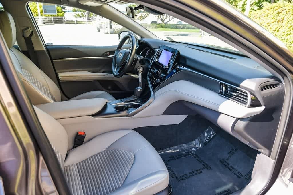 Thumbnail: 2023 Toyota Camry - 15