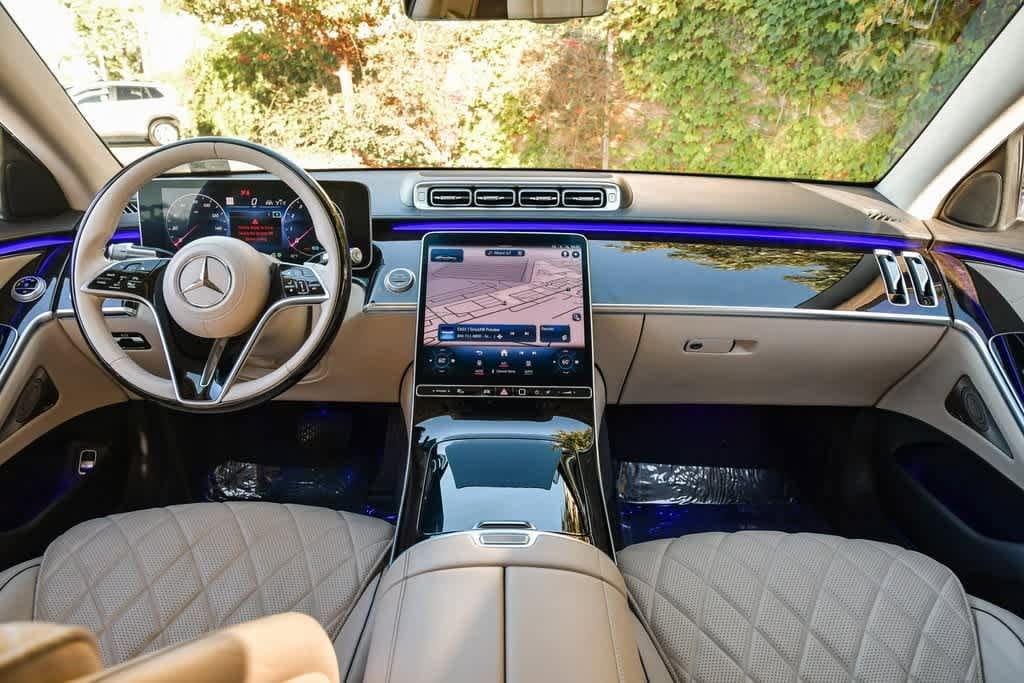 Thumbnail: 2021 Mercedes-Benz S-Class - 18