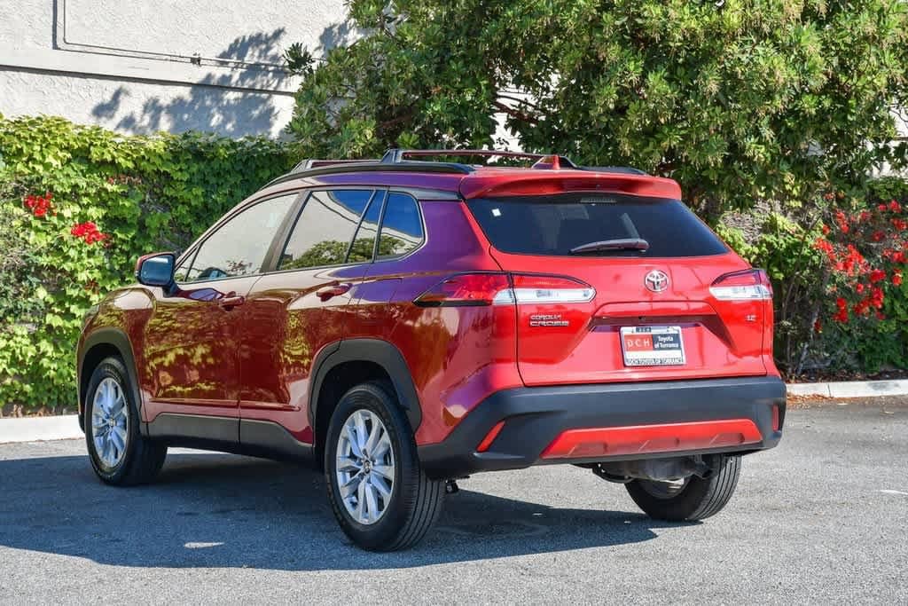 Thumbnail: 2023 Toyota Corolla Cross - 8