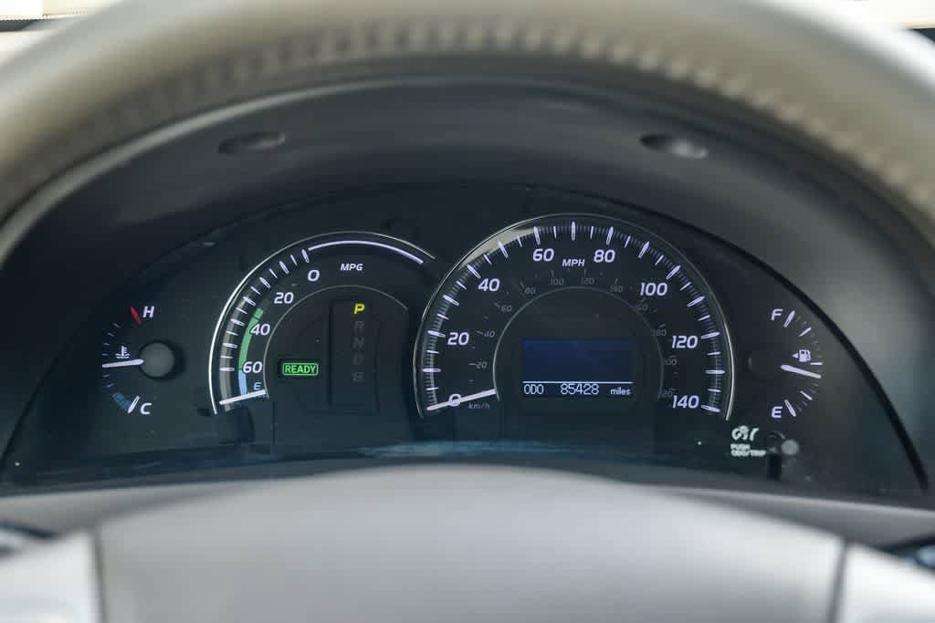 Thumbnail: 2010 Toyota Camry - 23