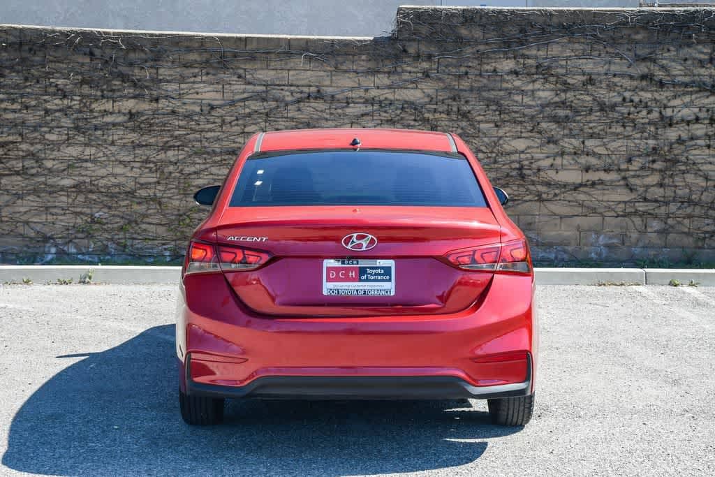 2022 Hyundai Accent SE photo 3
