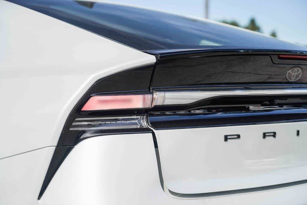 Thumbnail: 2026 Toyota Prius - 9