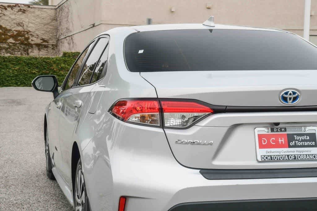 Thumbnail: 2021 Toyota Corolla - 6