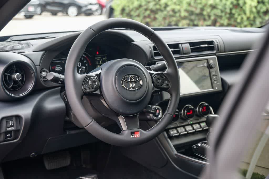 Thumbnail: 2026 Toyota GR86 - 31