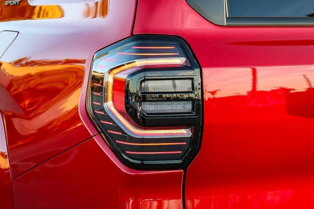 Thumbnail: 2025 Toyota 4Runner - 9