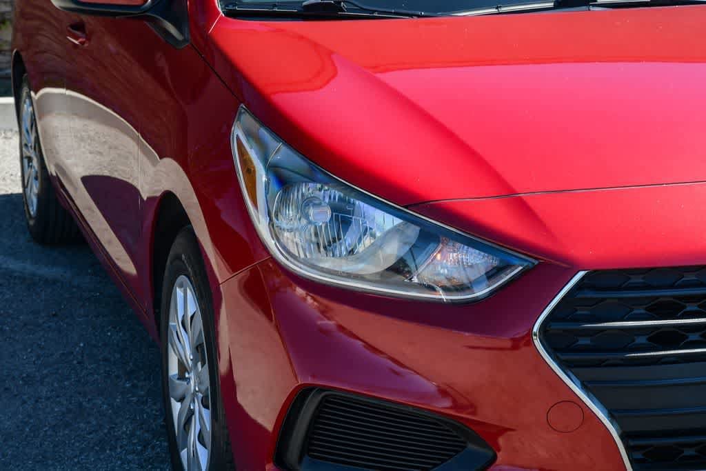 Thumbnail: 2022 Hyundai Accent - 4