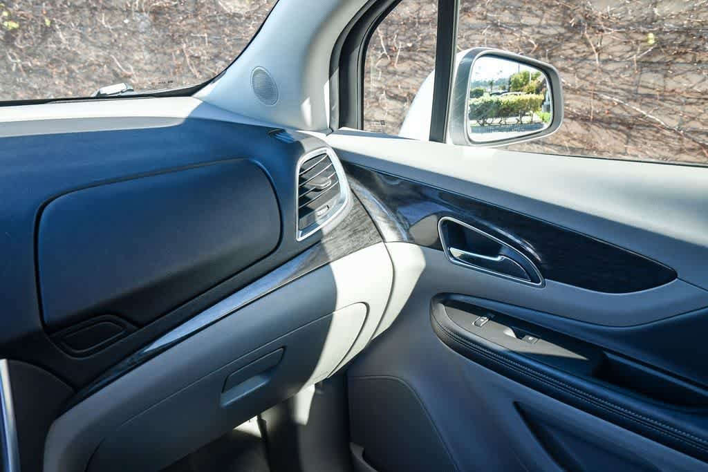 Thumbnail: 2016 Buick Encore - 21