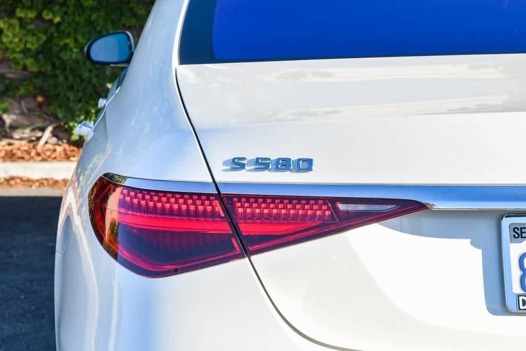 Thumbnail: 2021 Mercedes-Benz S-Class - 11