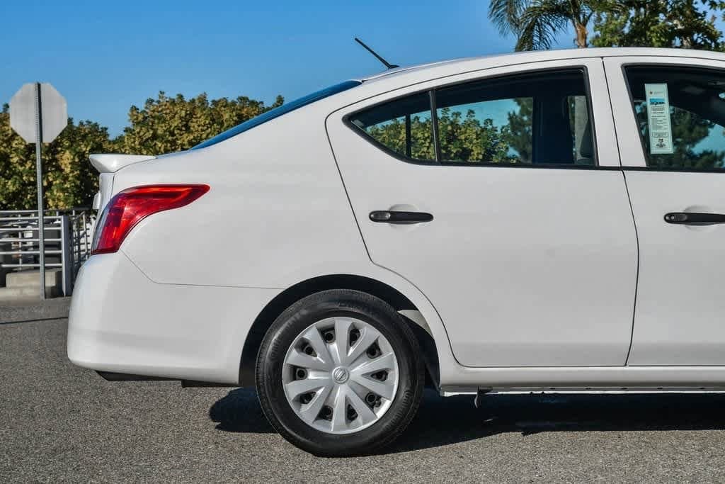 Thumbnail: 2019 Nissan Versa - 11