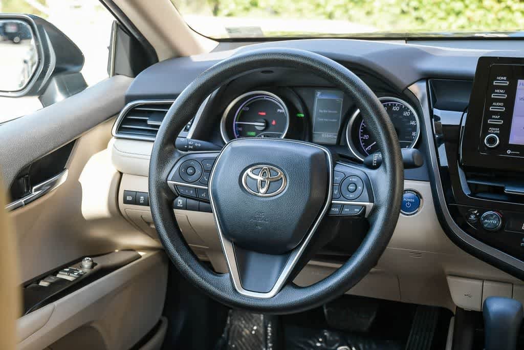 Thumbnail: 2022 Toyota Camry - 12