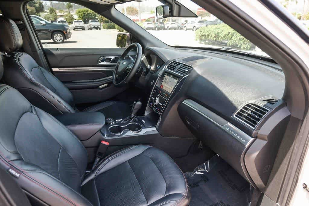 Thumbnail: 2018 Ford Explorer - 14