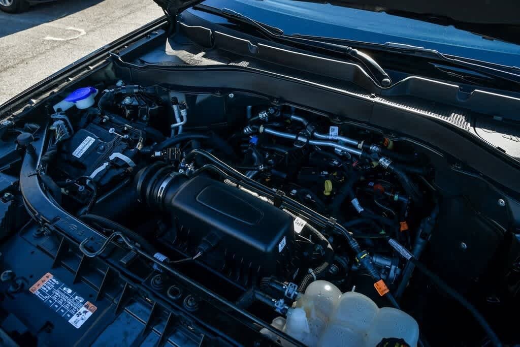 Thumbnail: 2023 Ford Explorer - 29