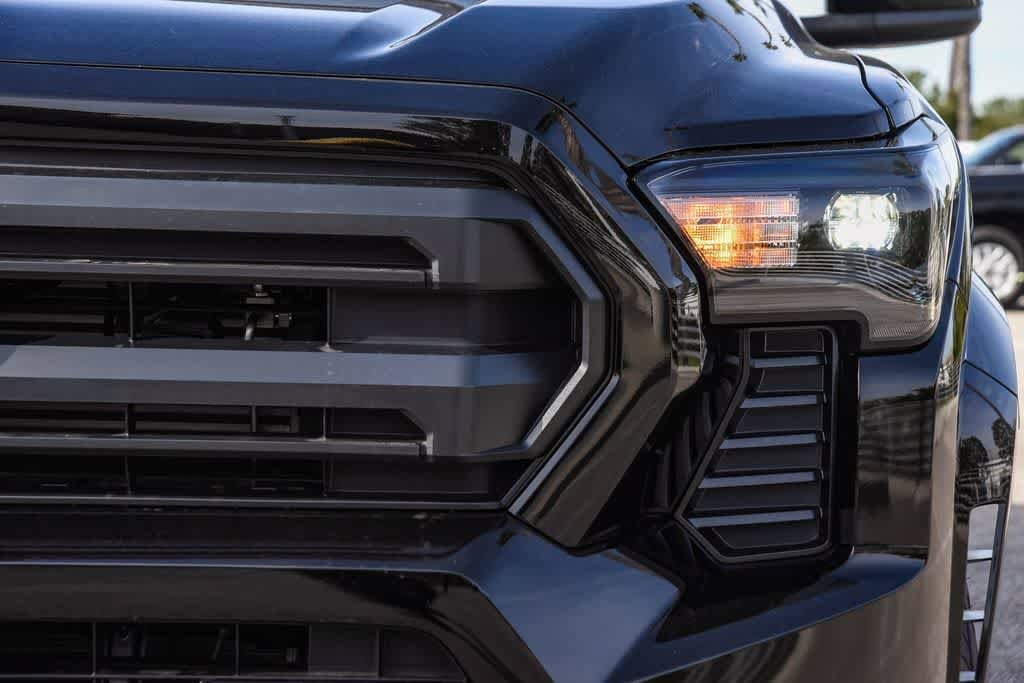 2026 Toyota Tacoma SR5 - Photo 4
