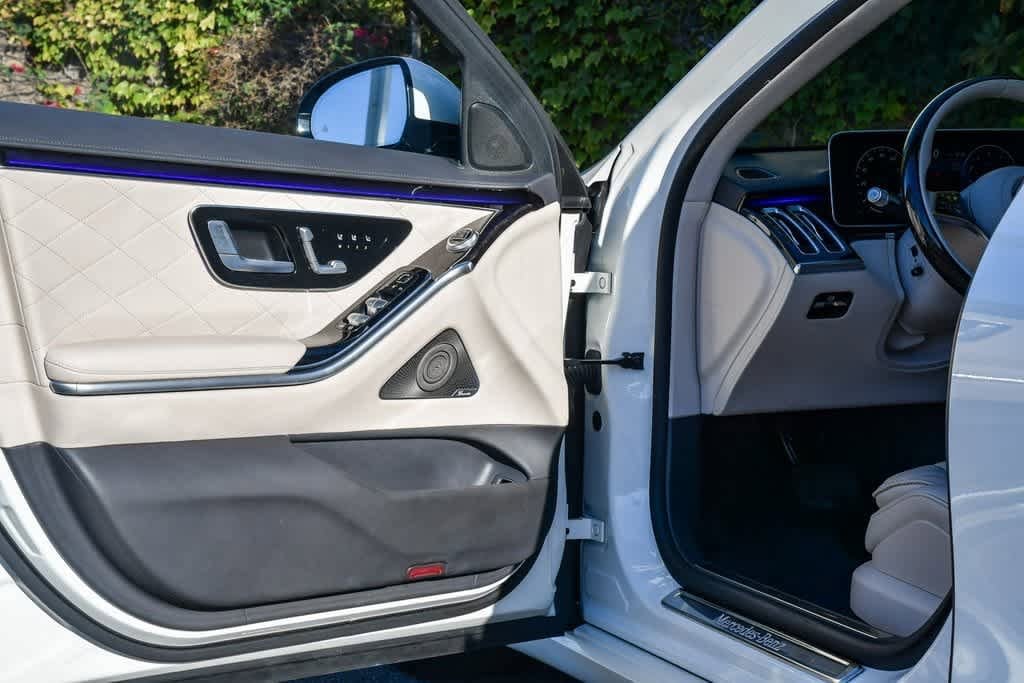 Thumbnail: 2021 Mercedes-Benz S-Class - 26