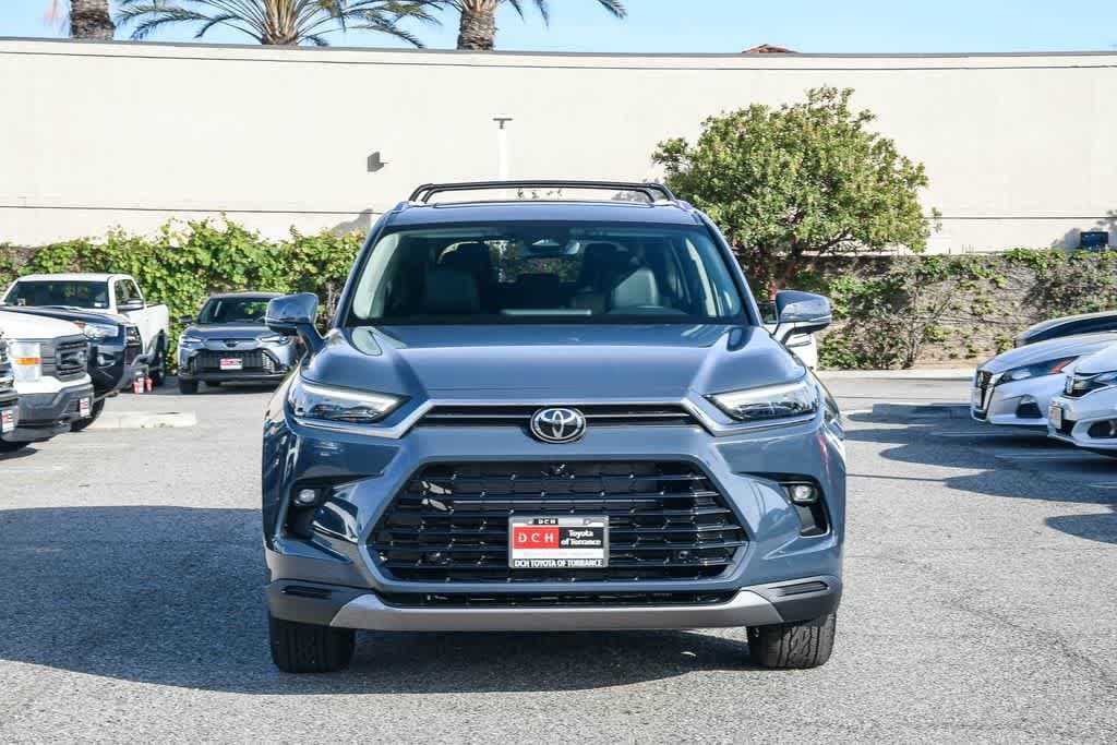 Thumbnail: 2026 Toyota Grand Highlander - 2