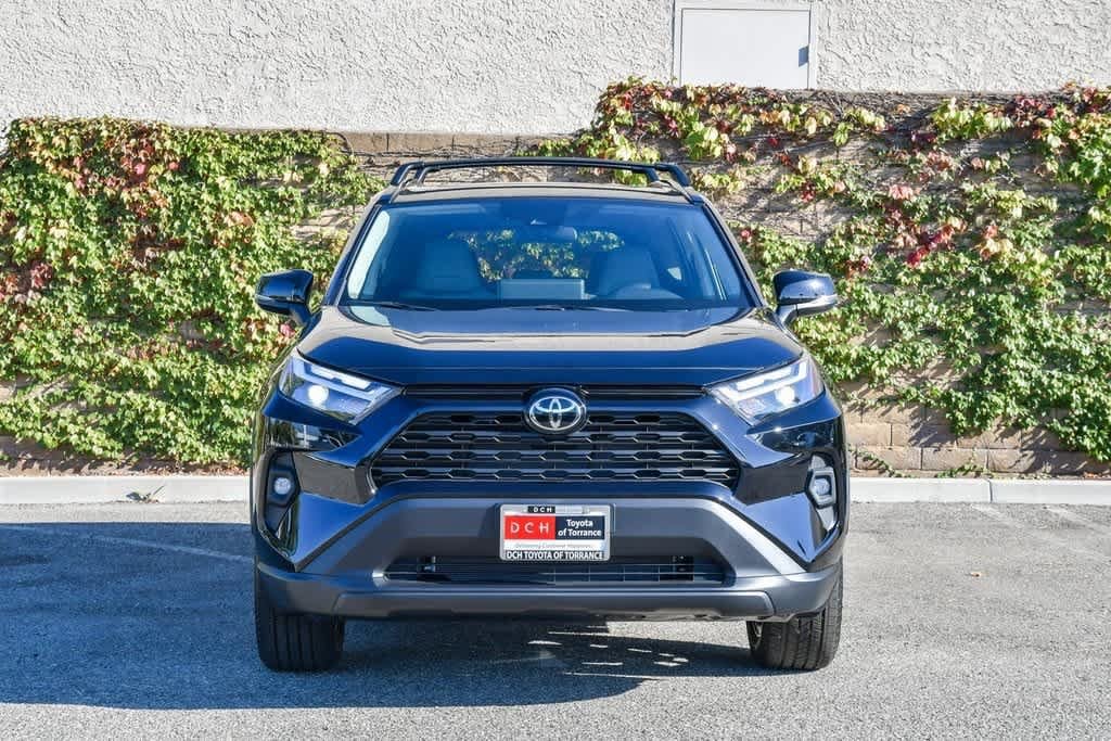 Thumbnail: 2025 Toyota RAV4 - 2