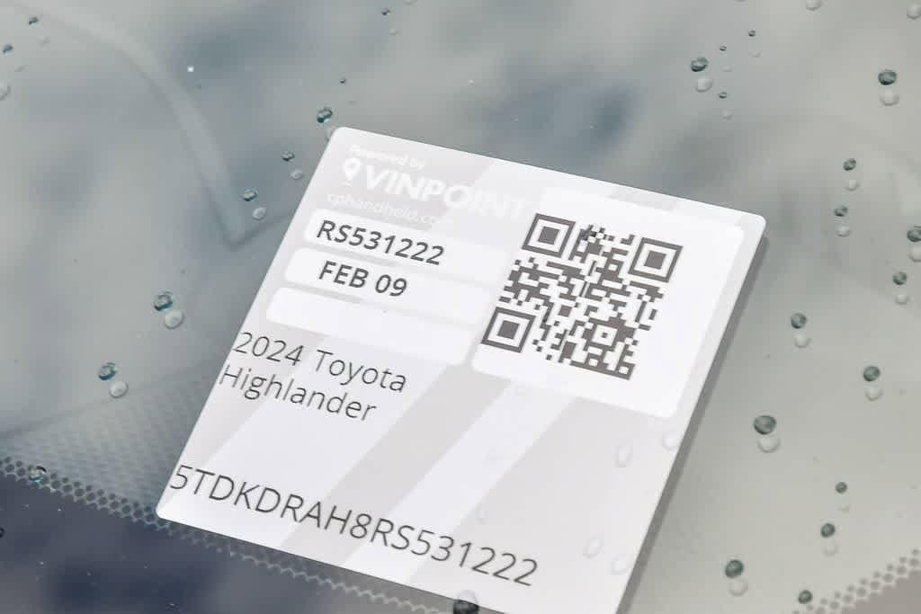 Thumbnail: 2024 Toyota Highlander - 31