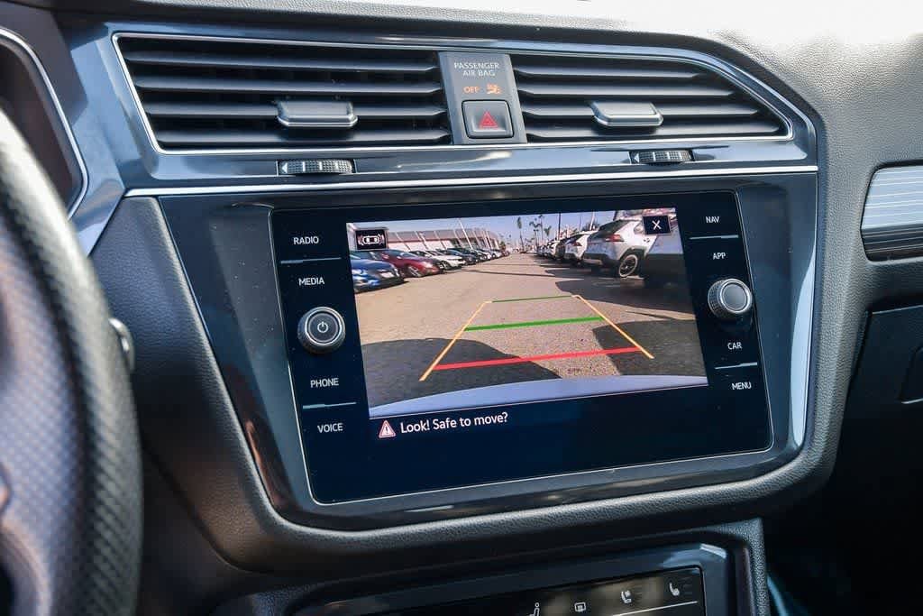 Thumbnail: 2022 Volkswagen Tiguan - 26