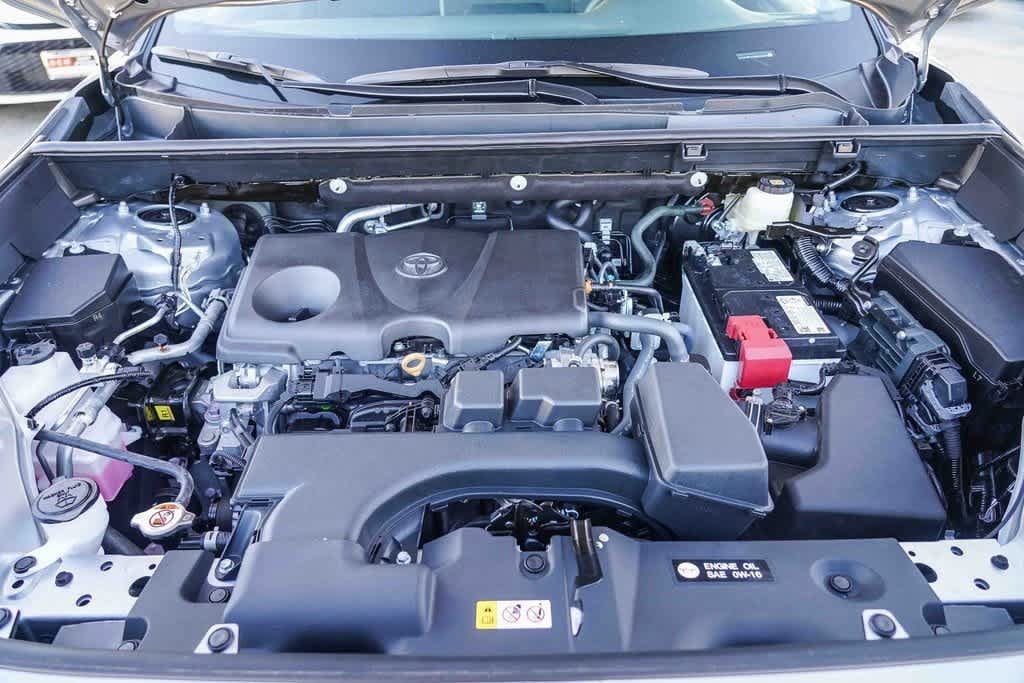 Thumbnail: 2025 Toyota RAV4 - 28