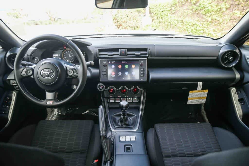 Thumbnail: 2024 Toyota GR86 - 15